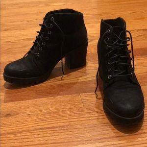Vagabond platform boot